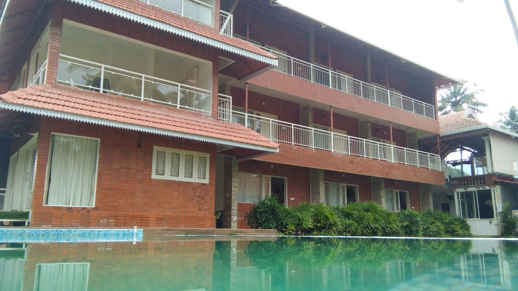 Willow Heights Athirappilly Extérieur photo